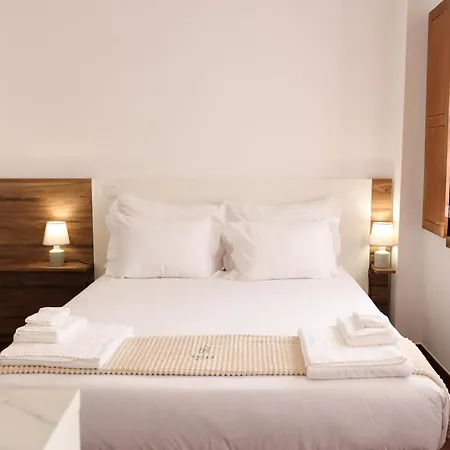 Hagah Alojamentos Oliveira Apartmán